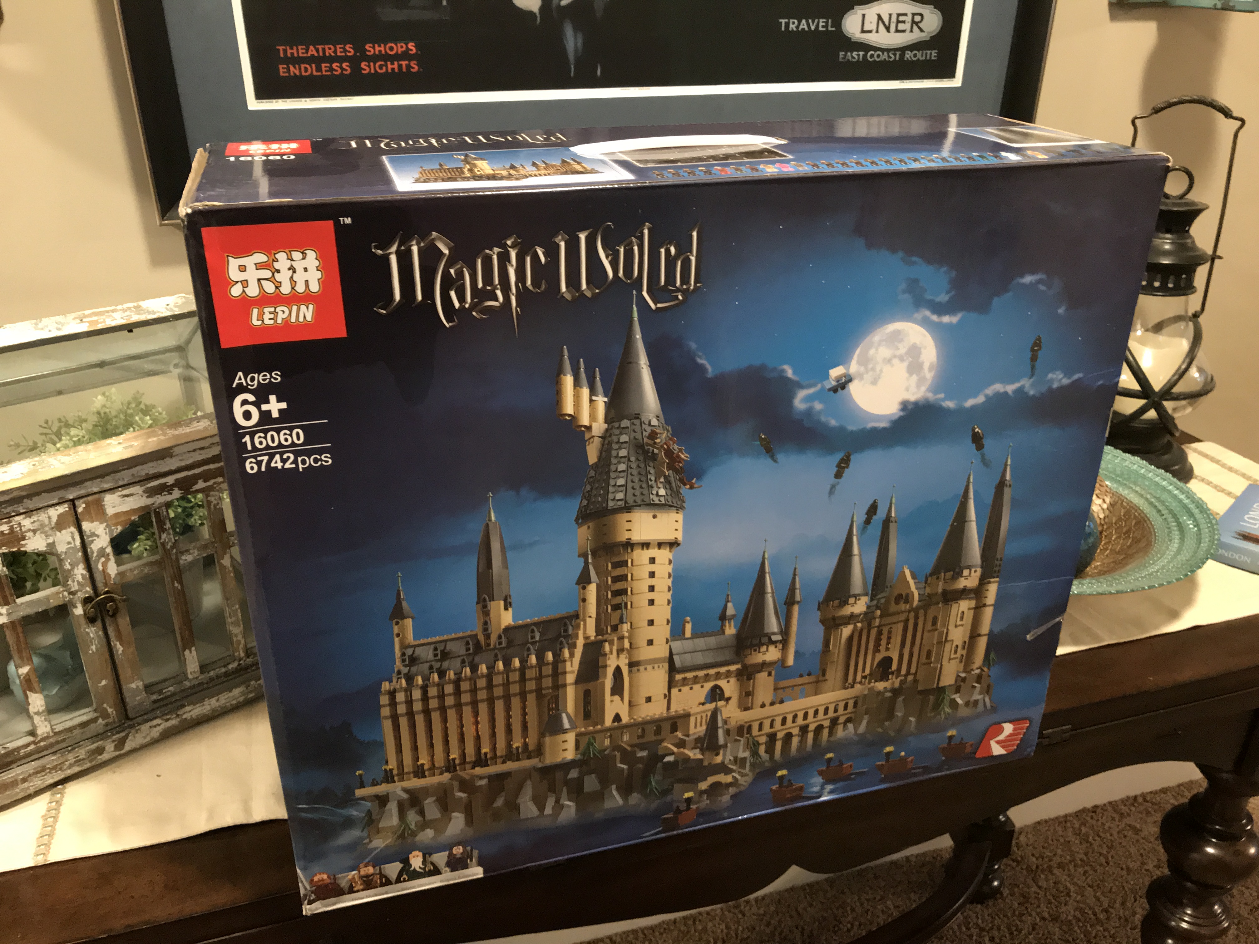 Review: 16060 Magic World (Clone of Harry Potter Hogwarts Castle 71043) – Ronald C. III – Alt Blocks